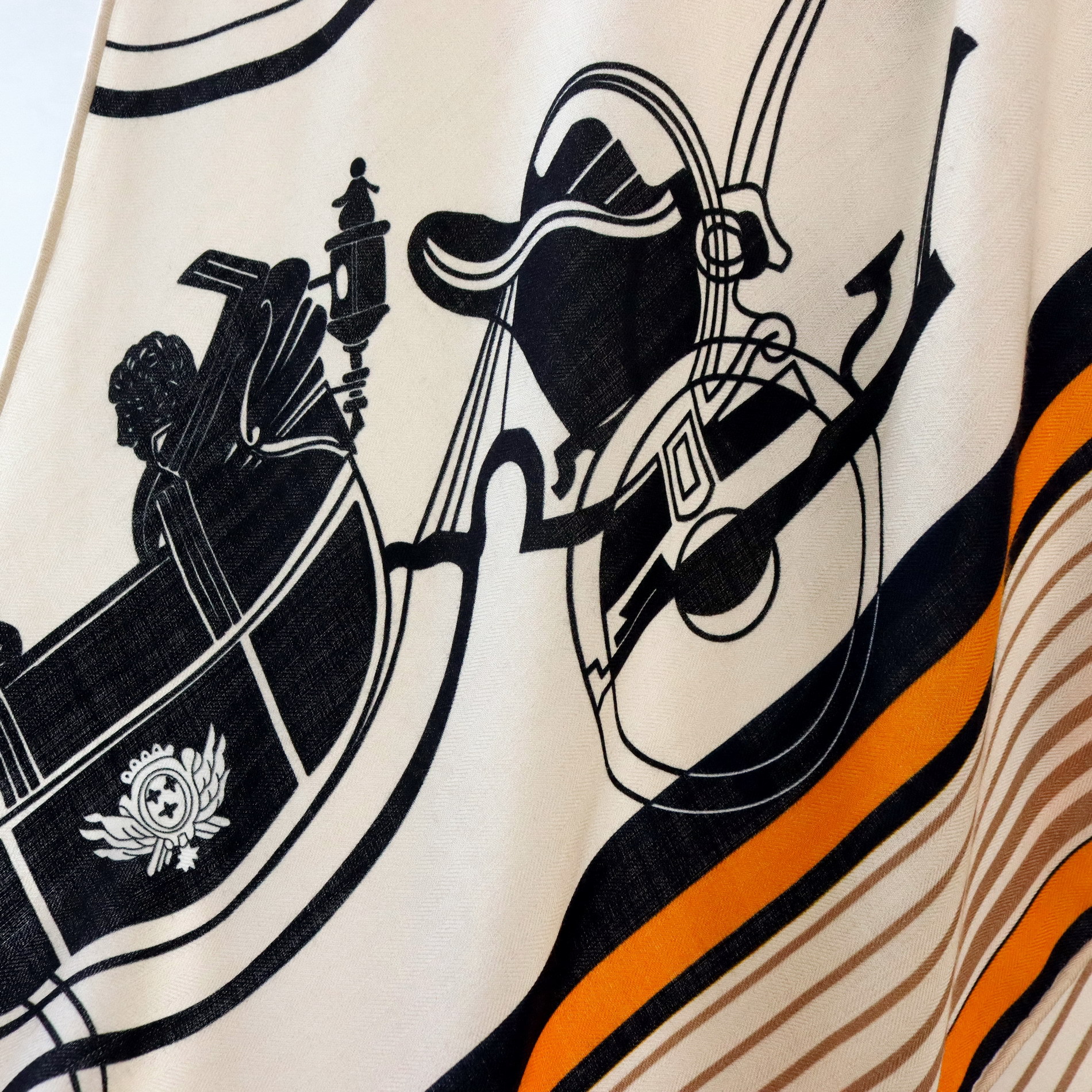 Vintage Equestrian Print Silk  - Pashmina Wrap Large avaliação e preço