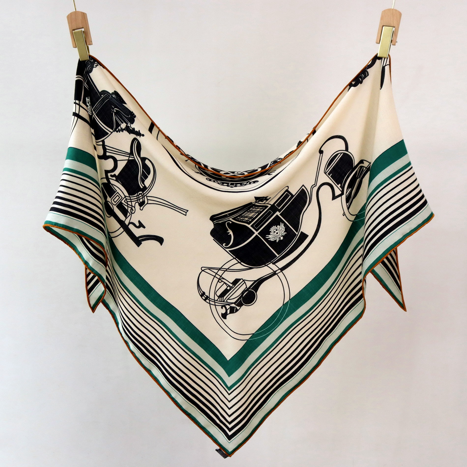 Vintage Equestrian Print Silk  - Pashmina Wrap Large avaliação e preço