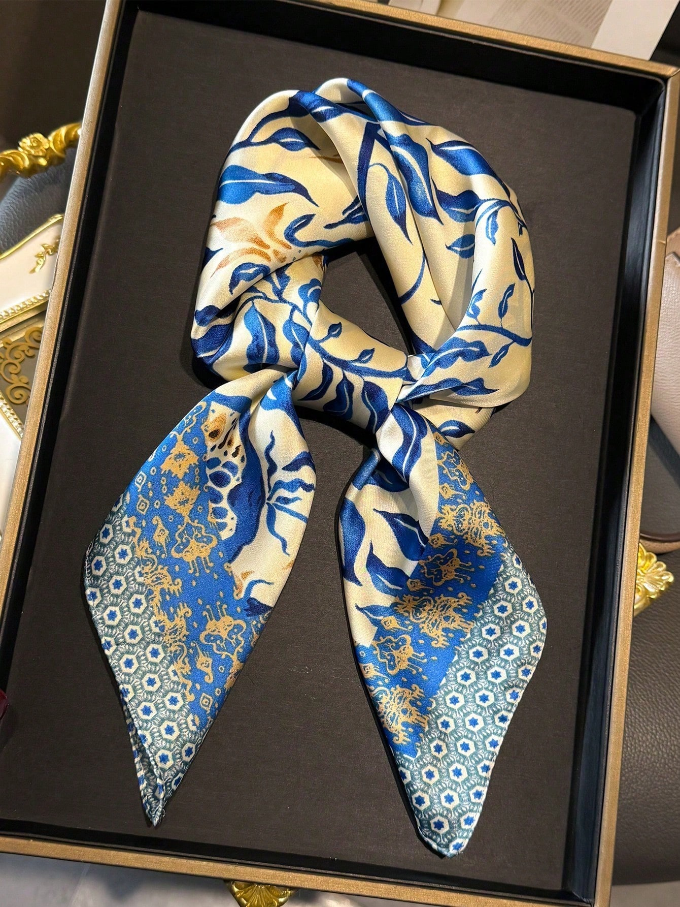 Luxury Brand Bohemia Print Squ - Silk Neck Scarf avaliação e preço