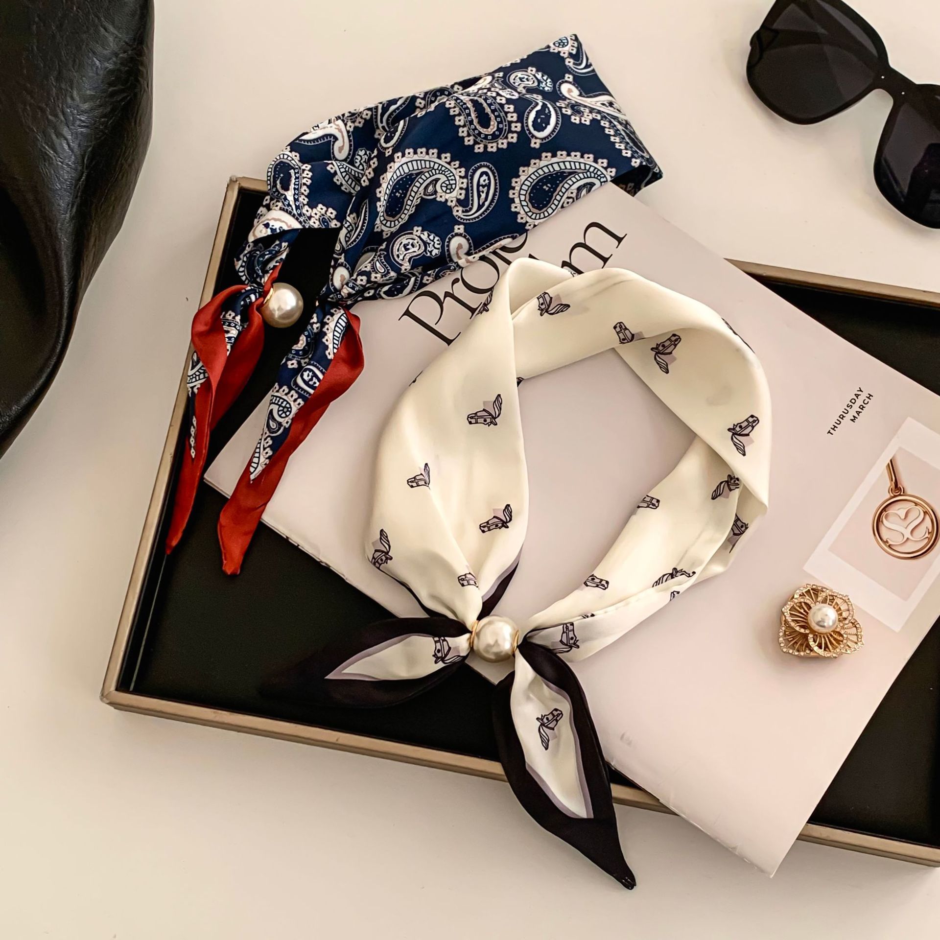Cashew Flower Silk Scarf Effor - Ascot Neck Scarf avaliação e preço
