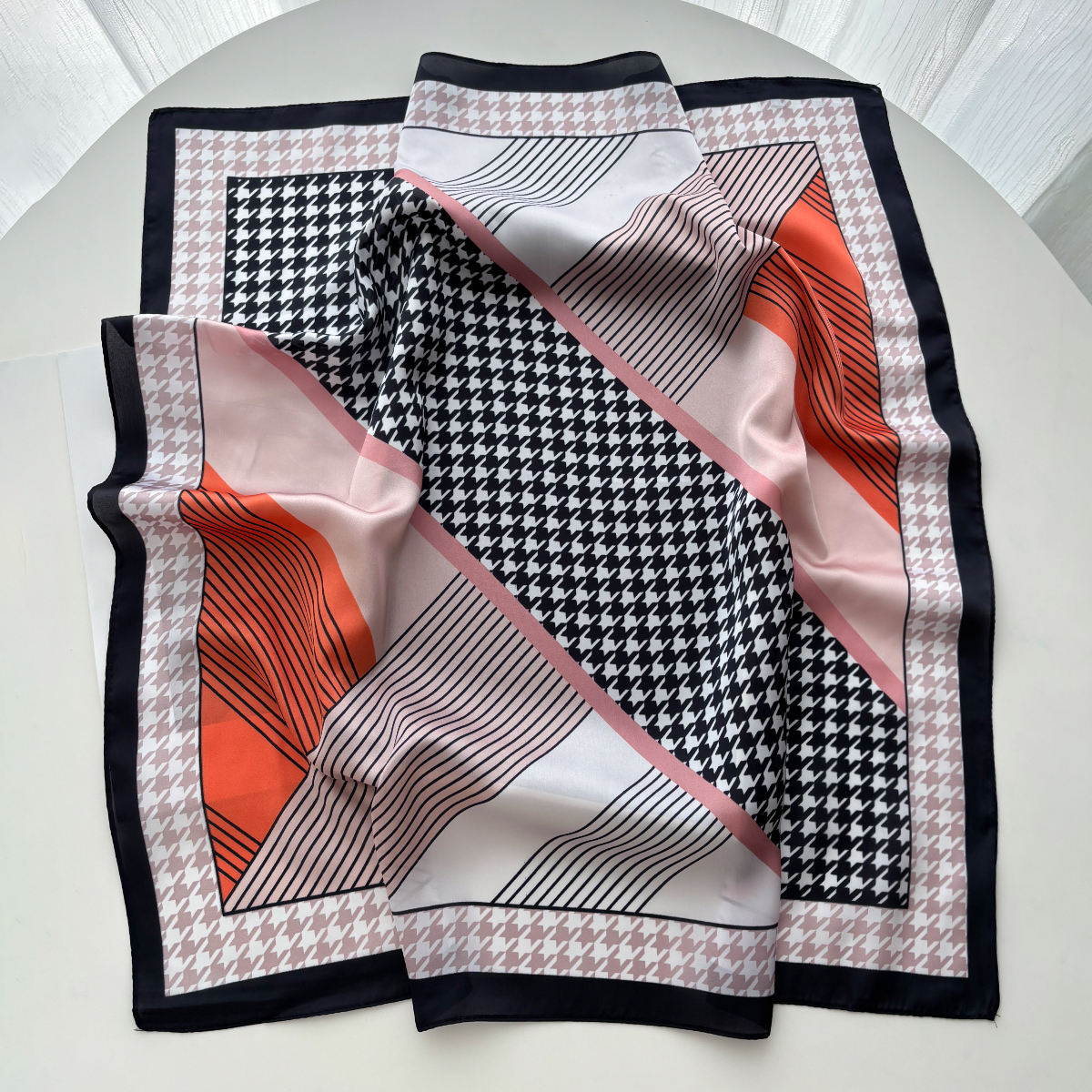 New Printed Square Scarf For W - Silk Neck Scarf avaliação e preço