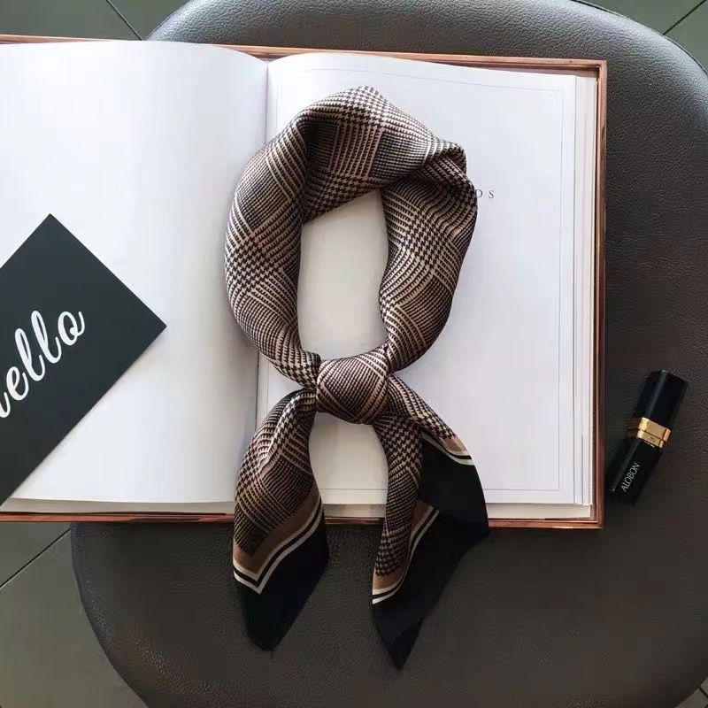 New Fashion Zebra Printed Squa - Ascot Neck Scarf avaliação e preço