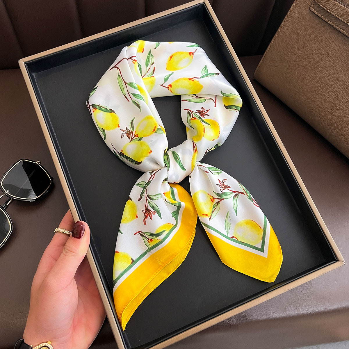 2025 New Yellow Lemon Print Sq - Scarf Silk Square avaliação e preço