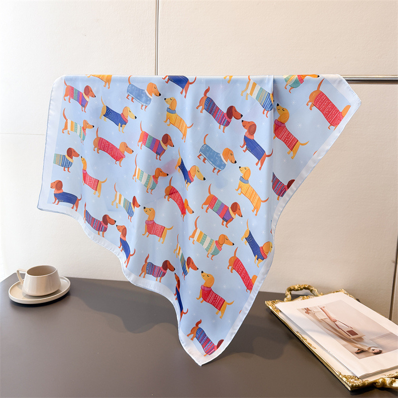 Ladies Cotton Dog Printed Squa - Bandana Cotton avaliação e preço